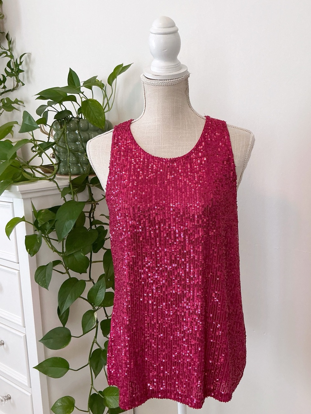 CeCe | Sequined Fuchsia Tank size Medium